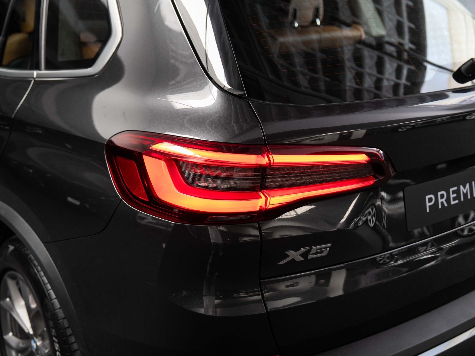 Gallery image 7 of 12