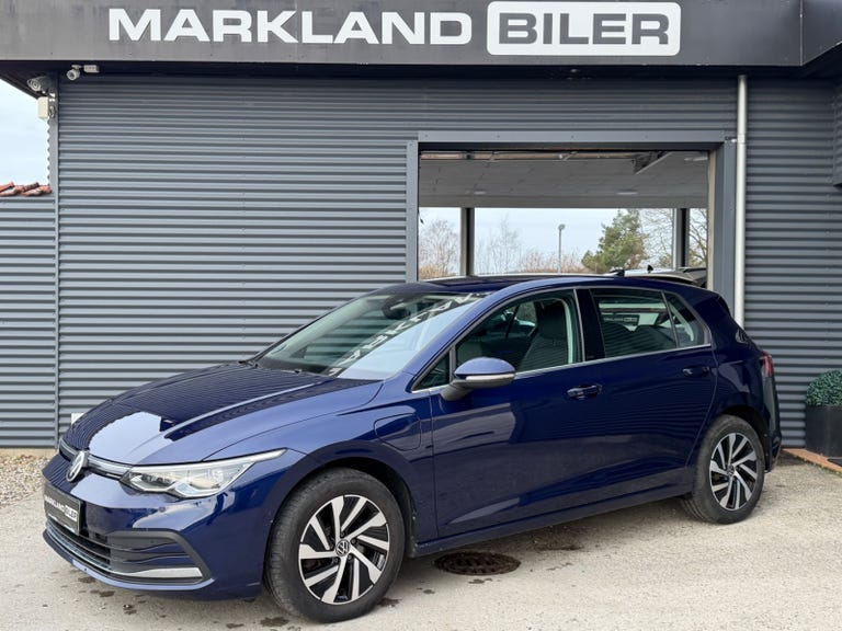 VW Golf VIII eHybrid DSG