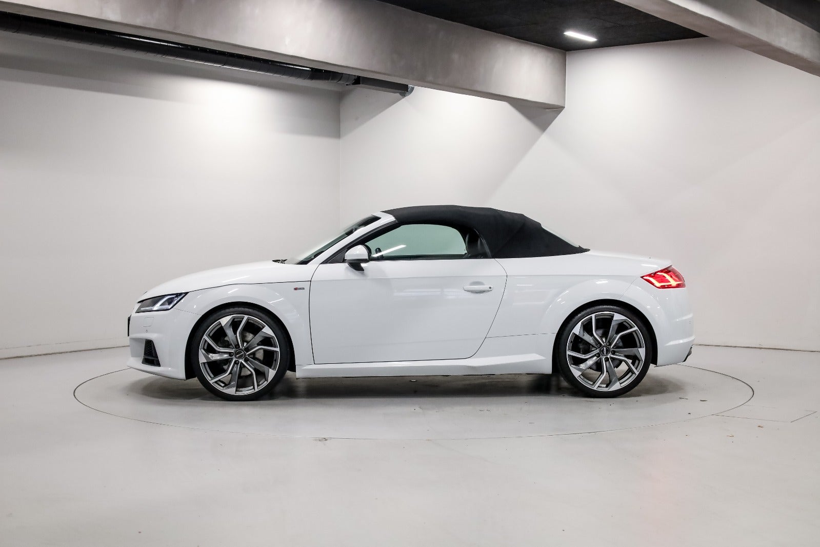 Audi TT 2,0 TFSi 230 Roadster quattro S-tr