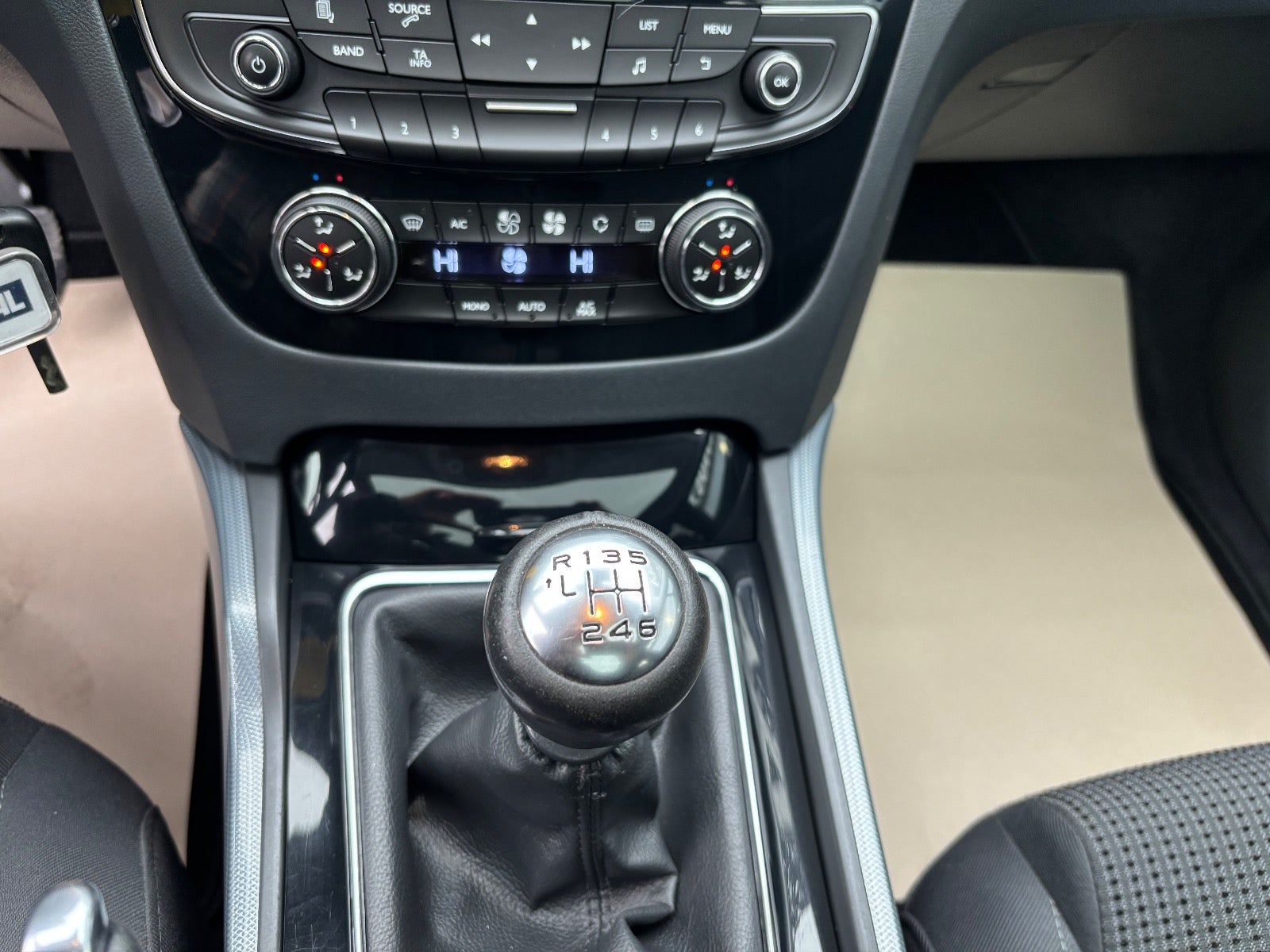 Peugeot 508 HDi 140 Allure SW