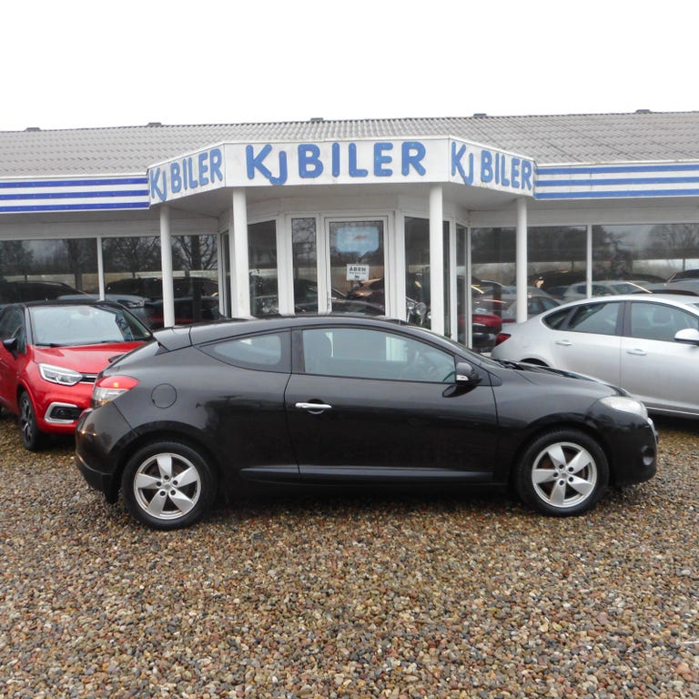 Renault Megane III dCi 130 Dynamique Coupé