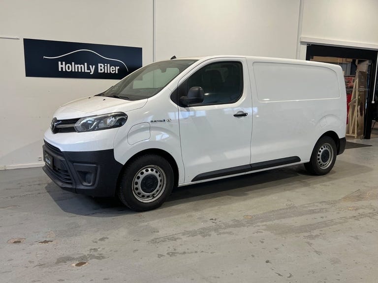 Toyota ProAce Medium Base+