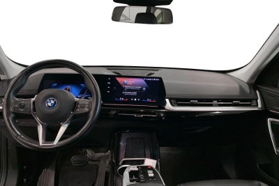 BMW iX1 xDrive30 X-Line