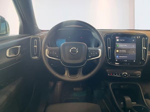 Volvo EC40 Extended Range Black Edition