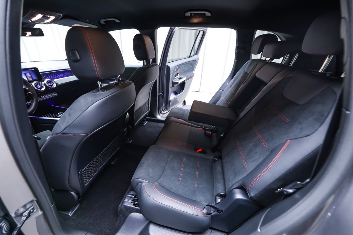 Mercedes-Benz EQB 250+ (5/8)