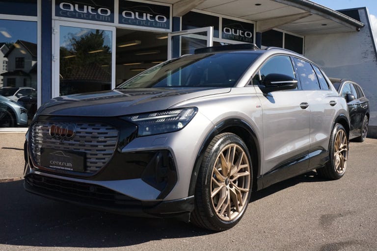 Audi Q4 e-tron edition one quattro