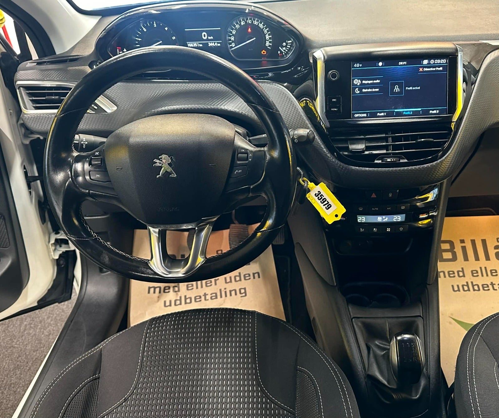 Billede af Peugeot 208 1,5 BlueHDi 100 Prestige Sky