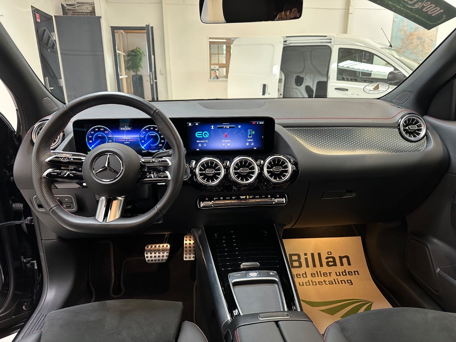Billede af Mercedes EQA350  AMG Line 4Matic