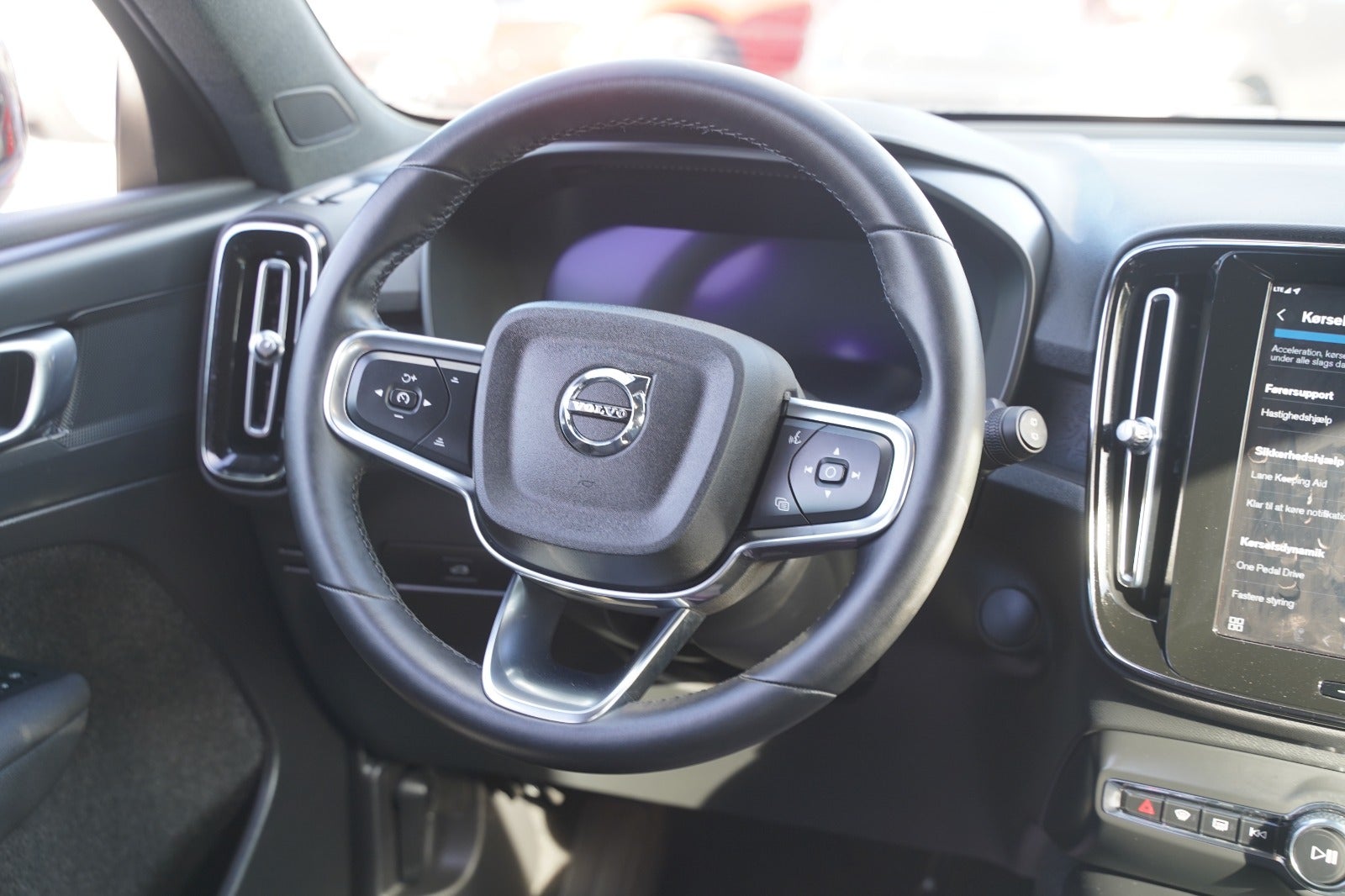 Billede af Volvo XC40  P6 ReCharge Core