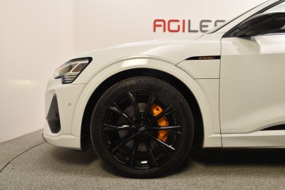 Audi e-tron S-line quattro
