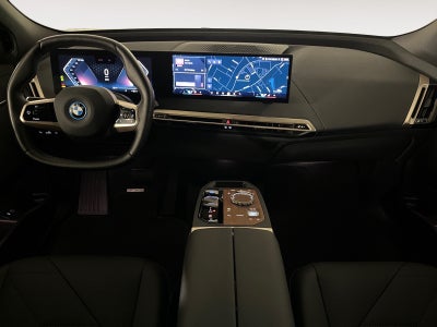 BMW iX xDrive50 Supercharged