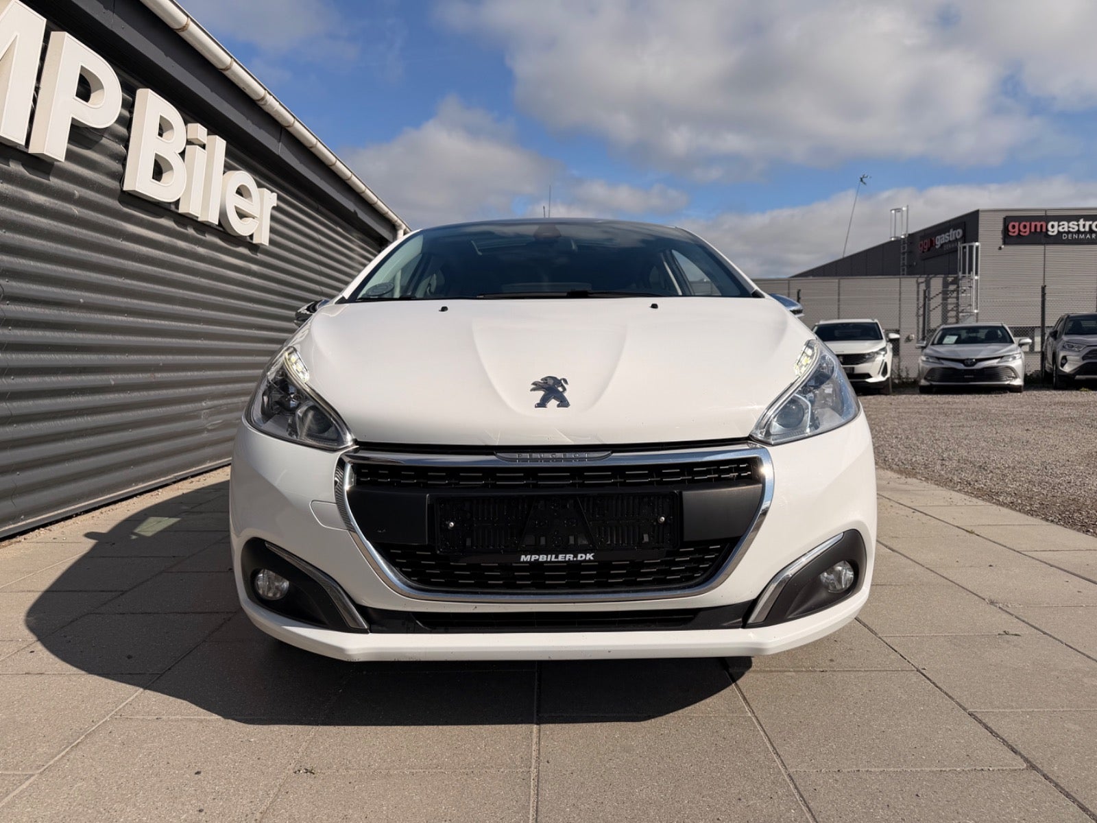 Billede af Peugeot 208 1,2 PureTech 82 Signature Sky
