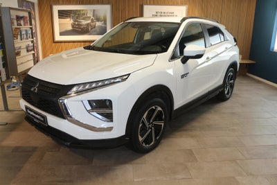 Mitsubishi Eclipse Cross 2,4 PHEV Intense CVT 4WD 5d