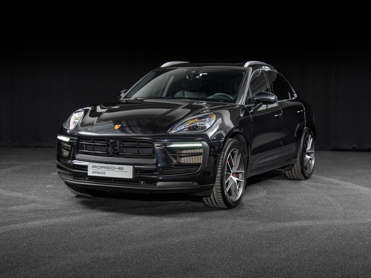 Gallery image 1 of 17