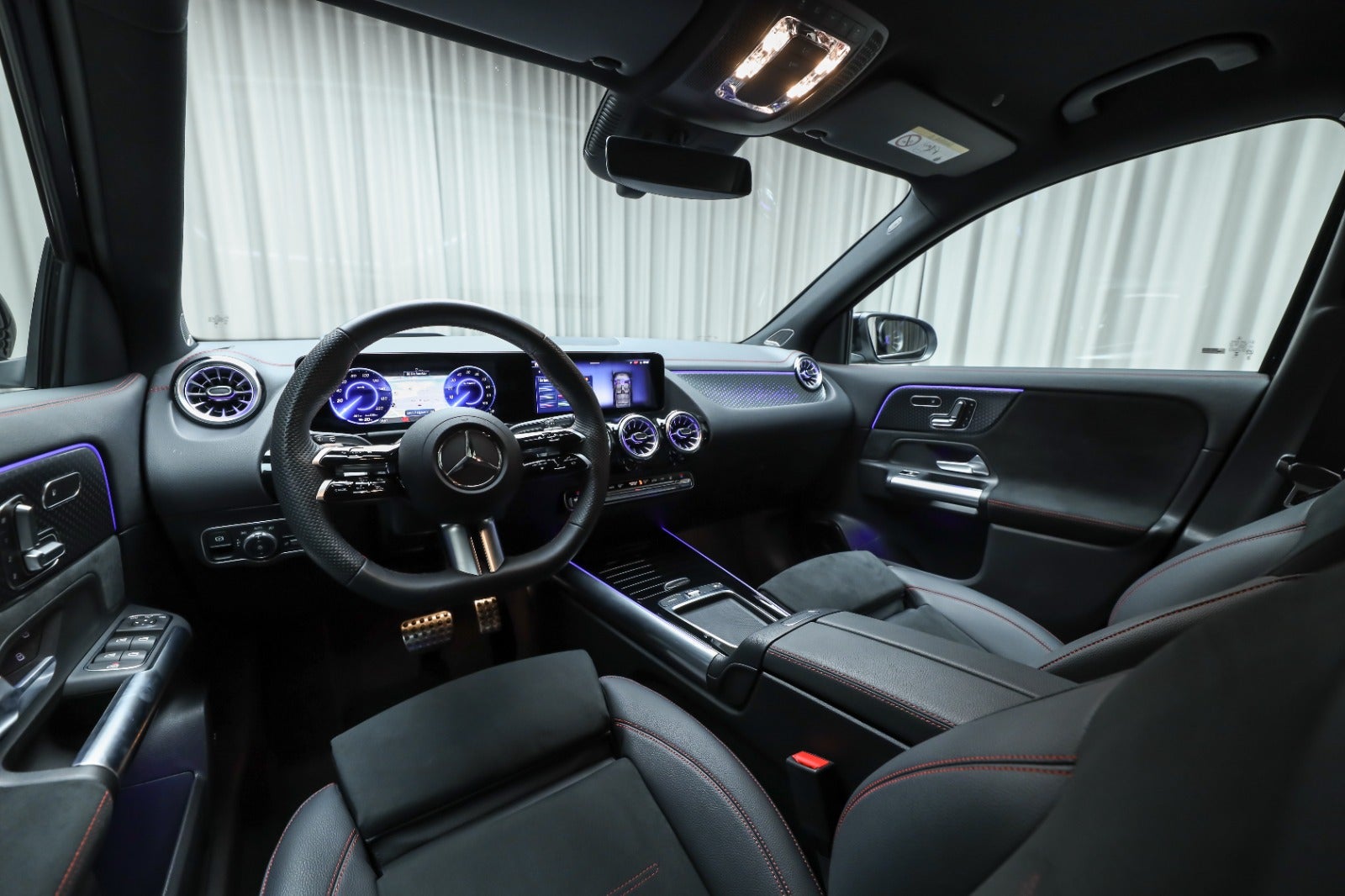 Mercedes-Benz EQA 250+ (4/8)