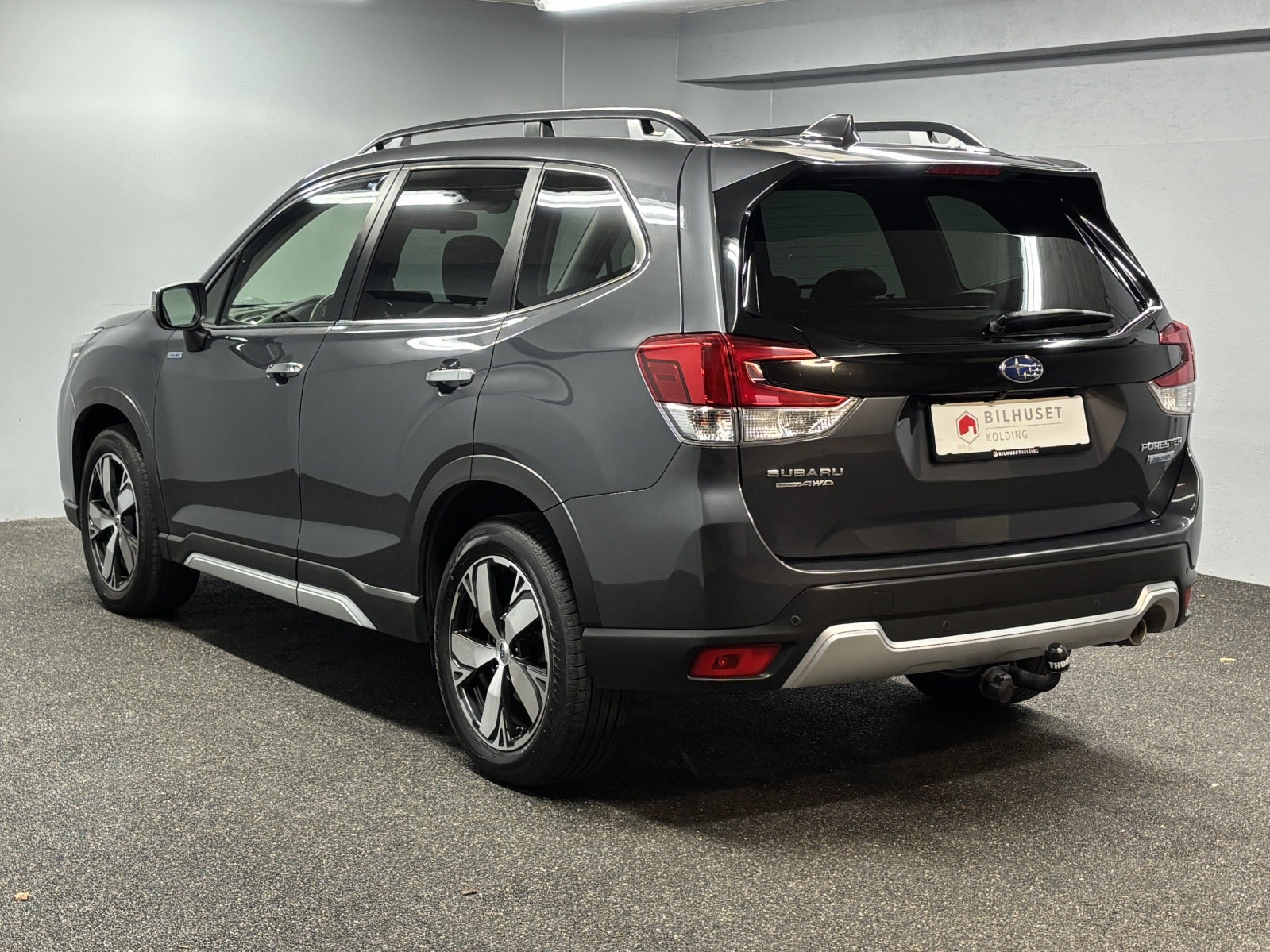 Billede af Subaru Forester 2,0 e-Boxer Summit L-tr.