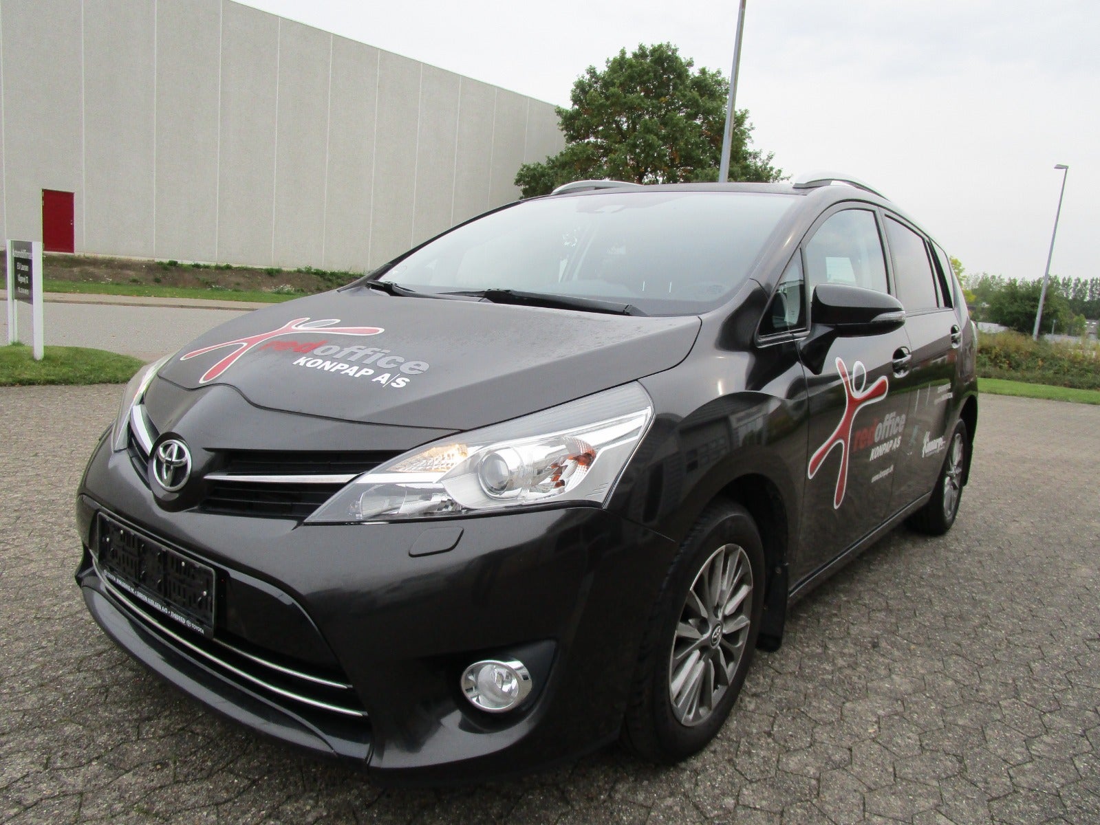 Toyota Sportsvan, Billede 3