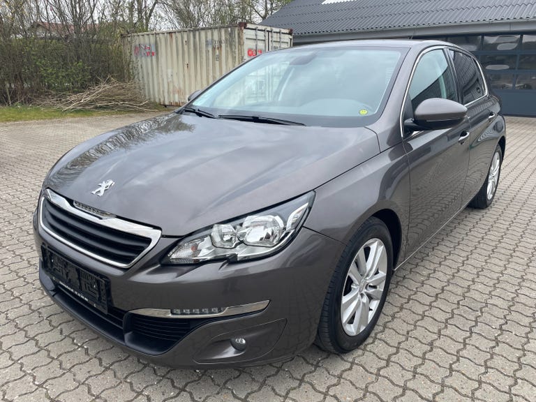 Peugeot 308 BlueHDi 120 Style