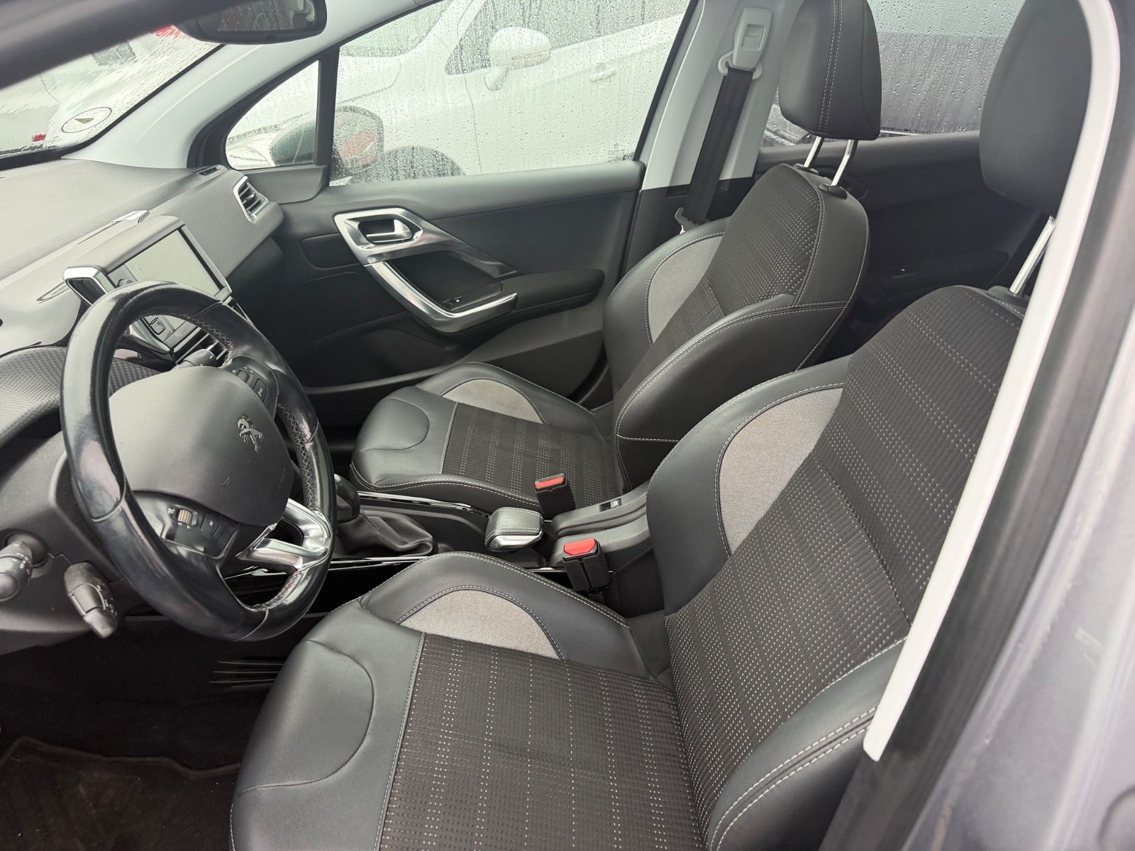 Peugeot 2008 BlueHDi 100 Allure Sky - billede 6