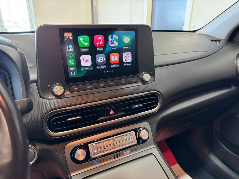 Hyundai Kona EV Select