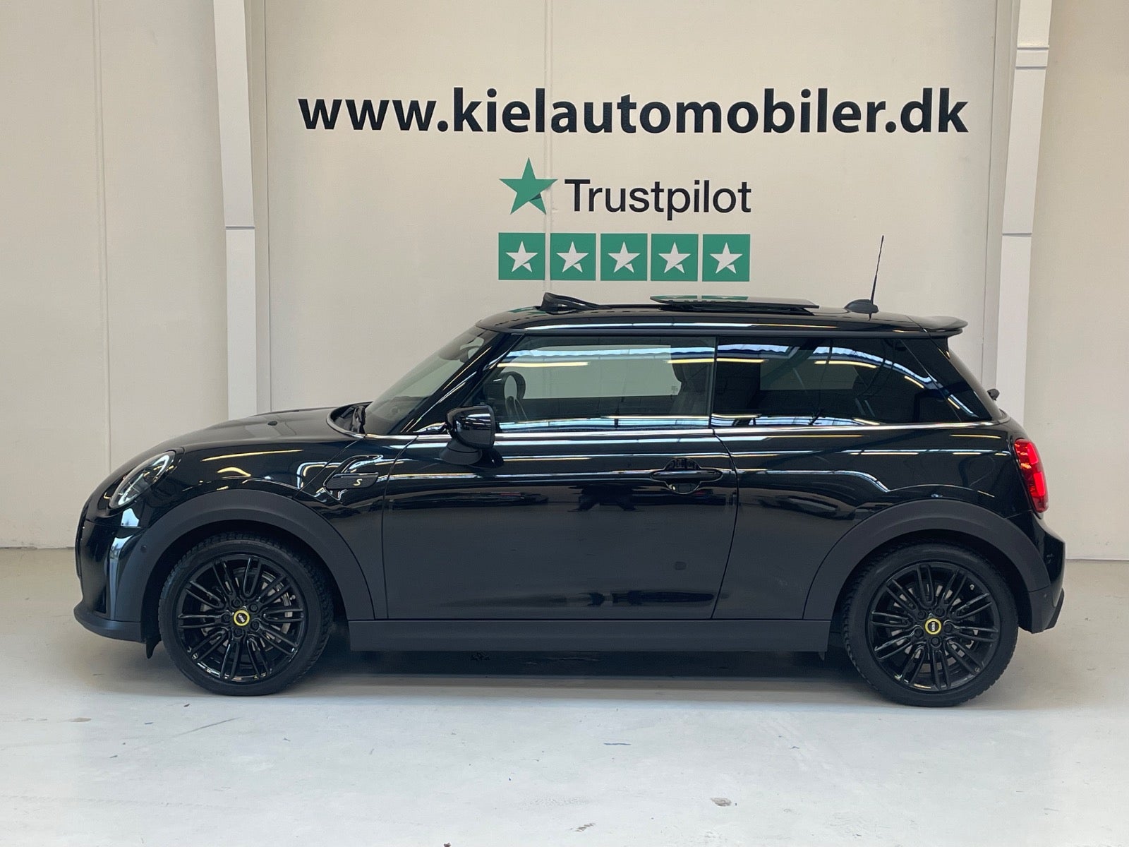 MINI Cooper SE Yours Trim