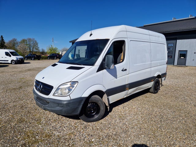 Mercedes Sprinter 313 2,2 CDi R2 Kassevogn