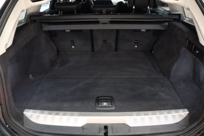 BMW 330e Touring Sport Line aut.