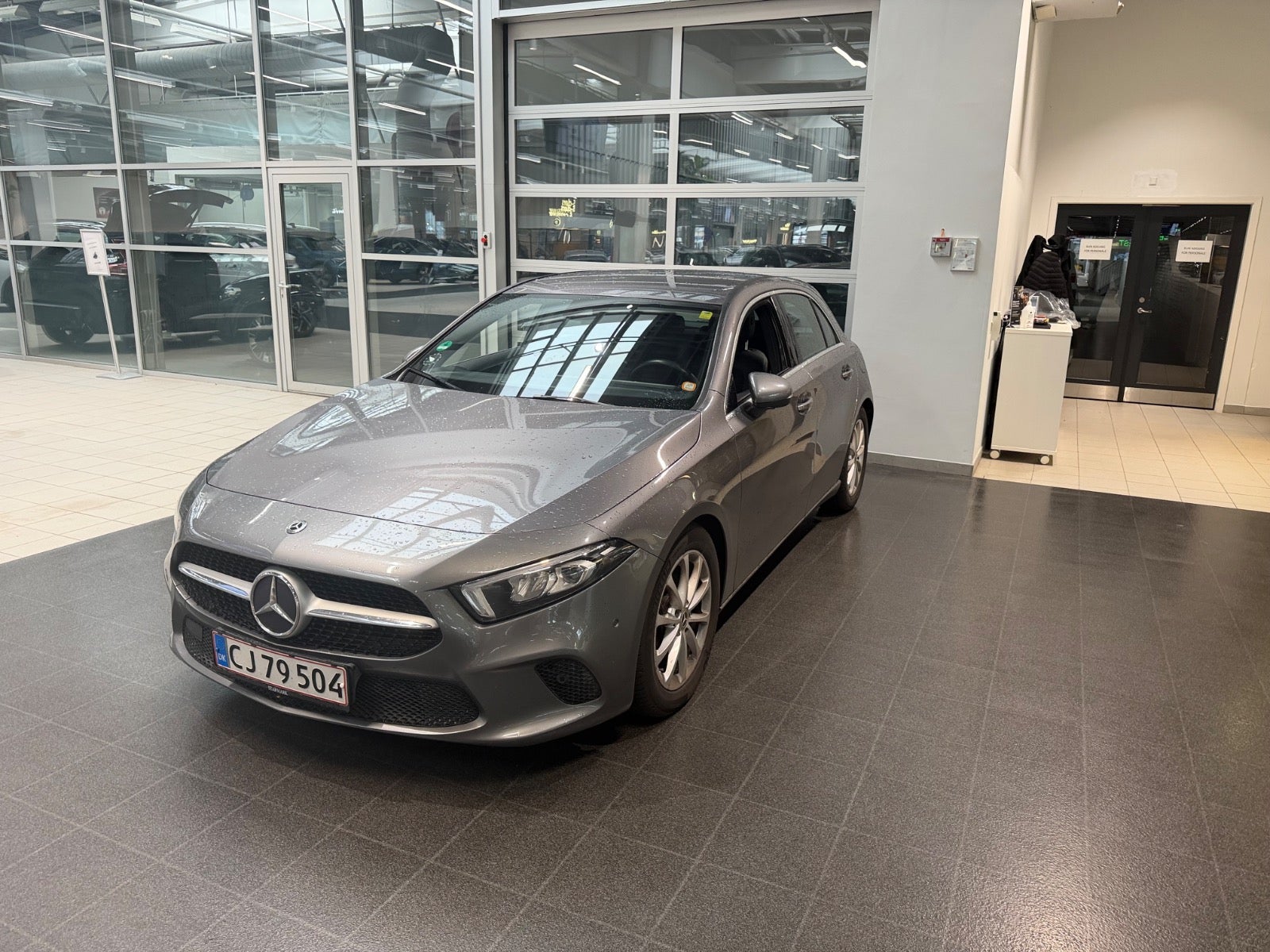 Mercedes A180 d Progressive Line aut. - billede 3