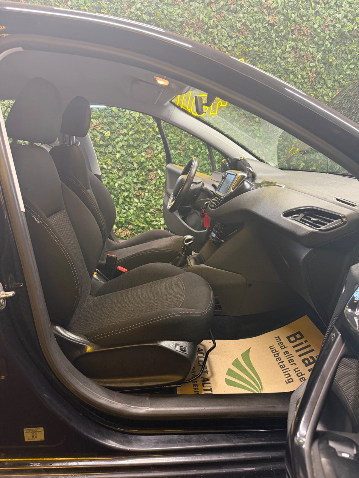 Billede af Peugeot 208 1,5 BlueHDi 100 Envy+