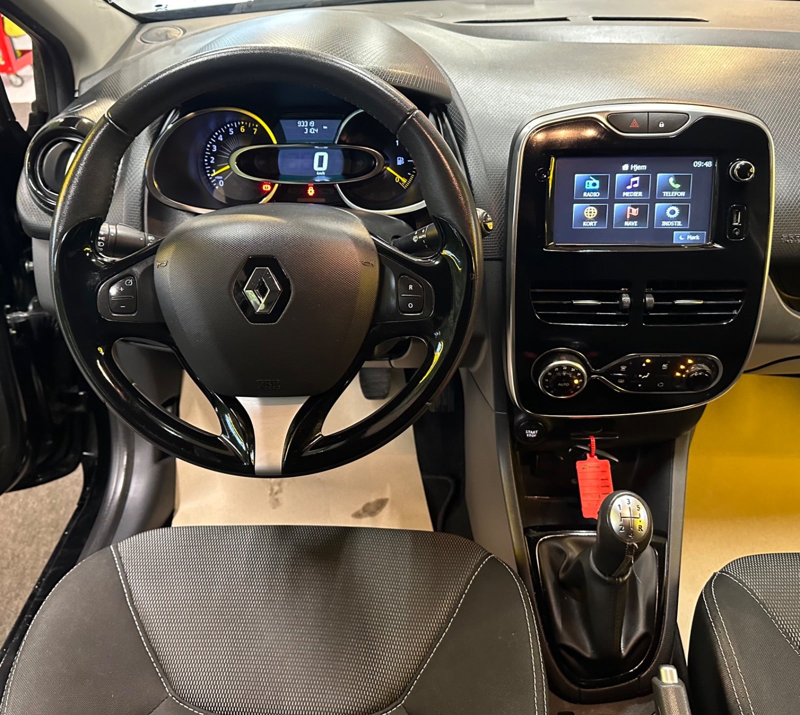 Billede af Renault Clio IV 0,9 TCe 90 Dynamique Sport Tourer