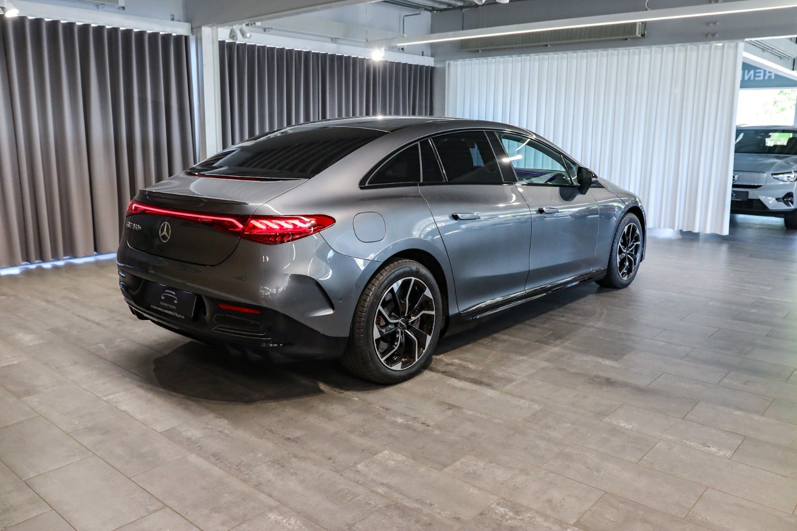 Billede af Mercedes EQE350+ AMG Edition