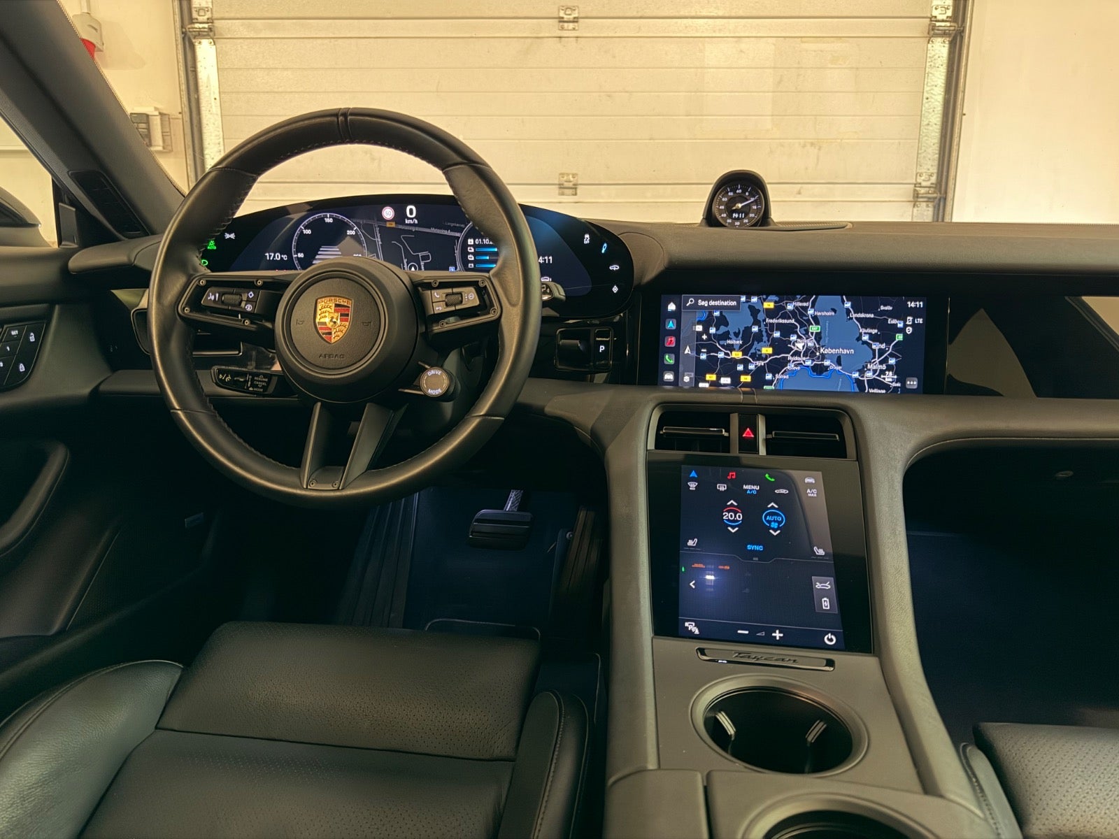 Porsche – Taycan 4S