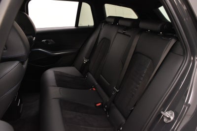 BMW 330e Touring M-Sport aut.