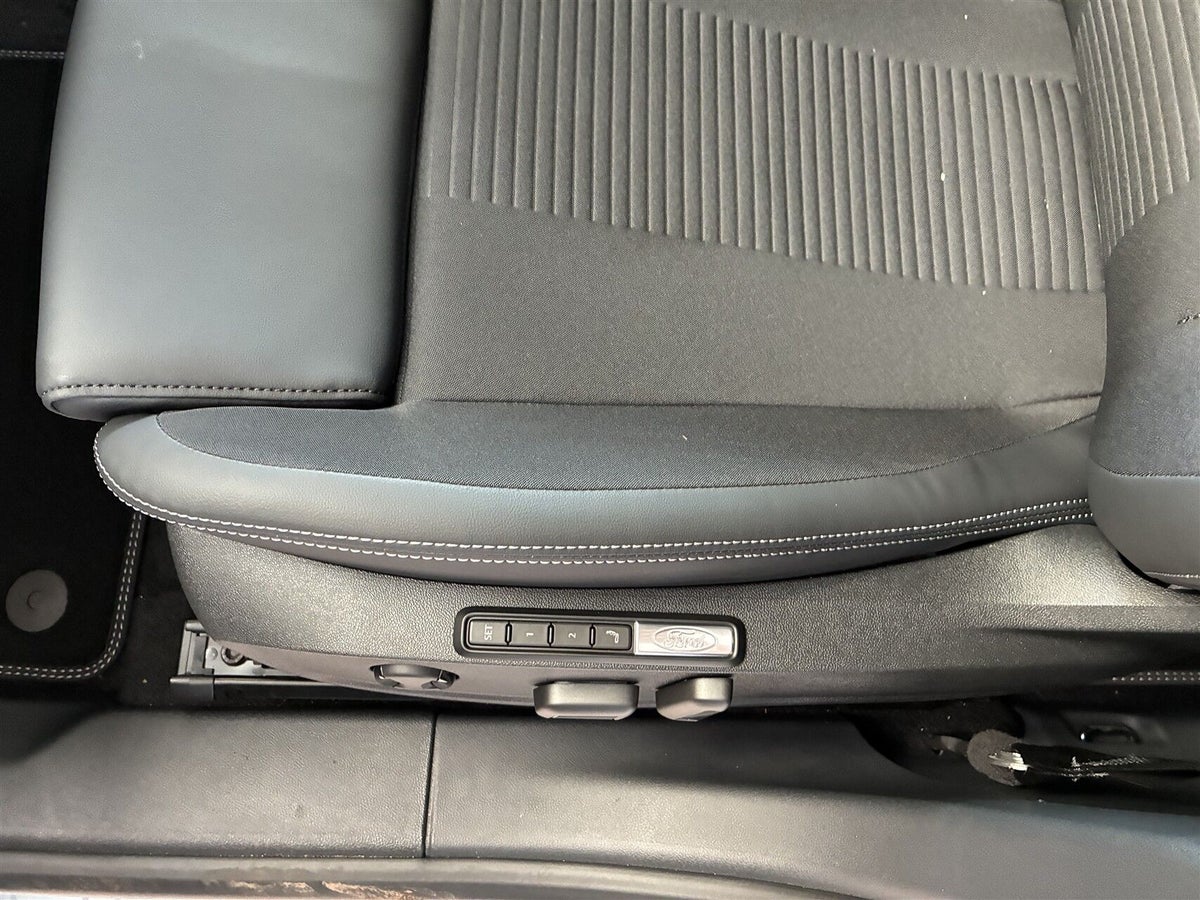 Ford Explorer Premium Extended Range AWD billede 8