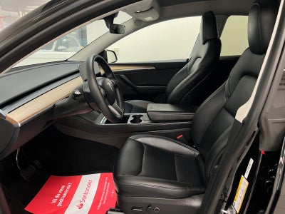 Tesla Model Y Long Range AWD