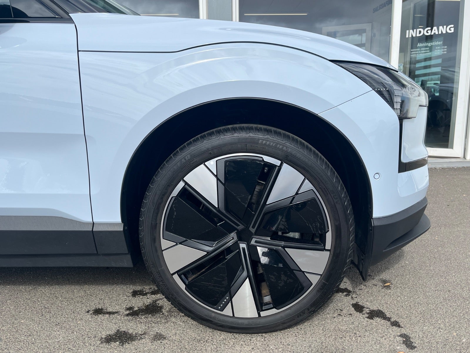 Billede af Volvo EX30  Extended Range Ultra