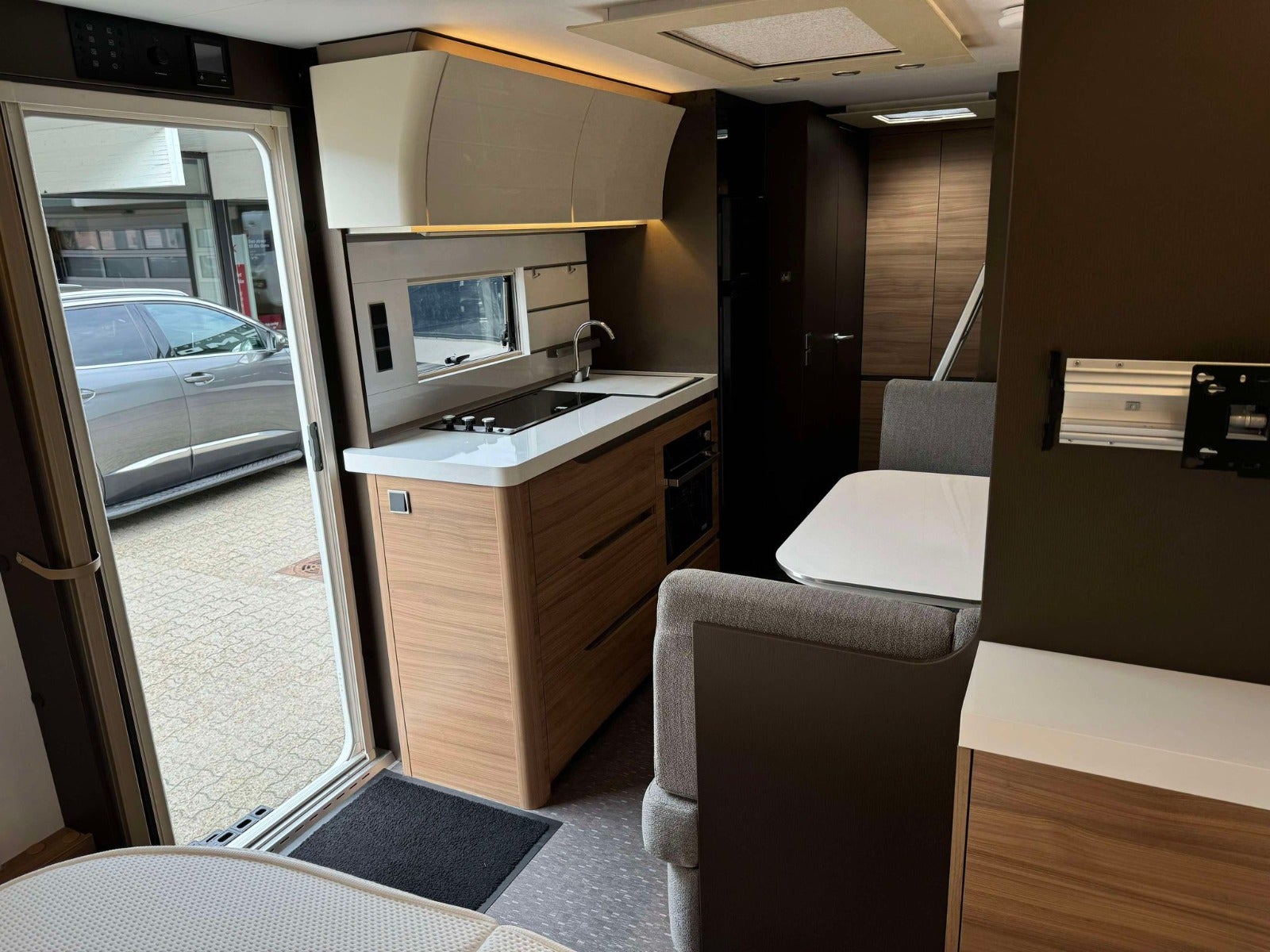 Adria Alpina 663 PT 2020