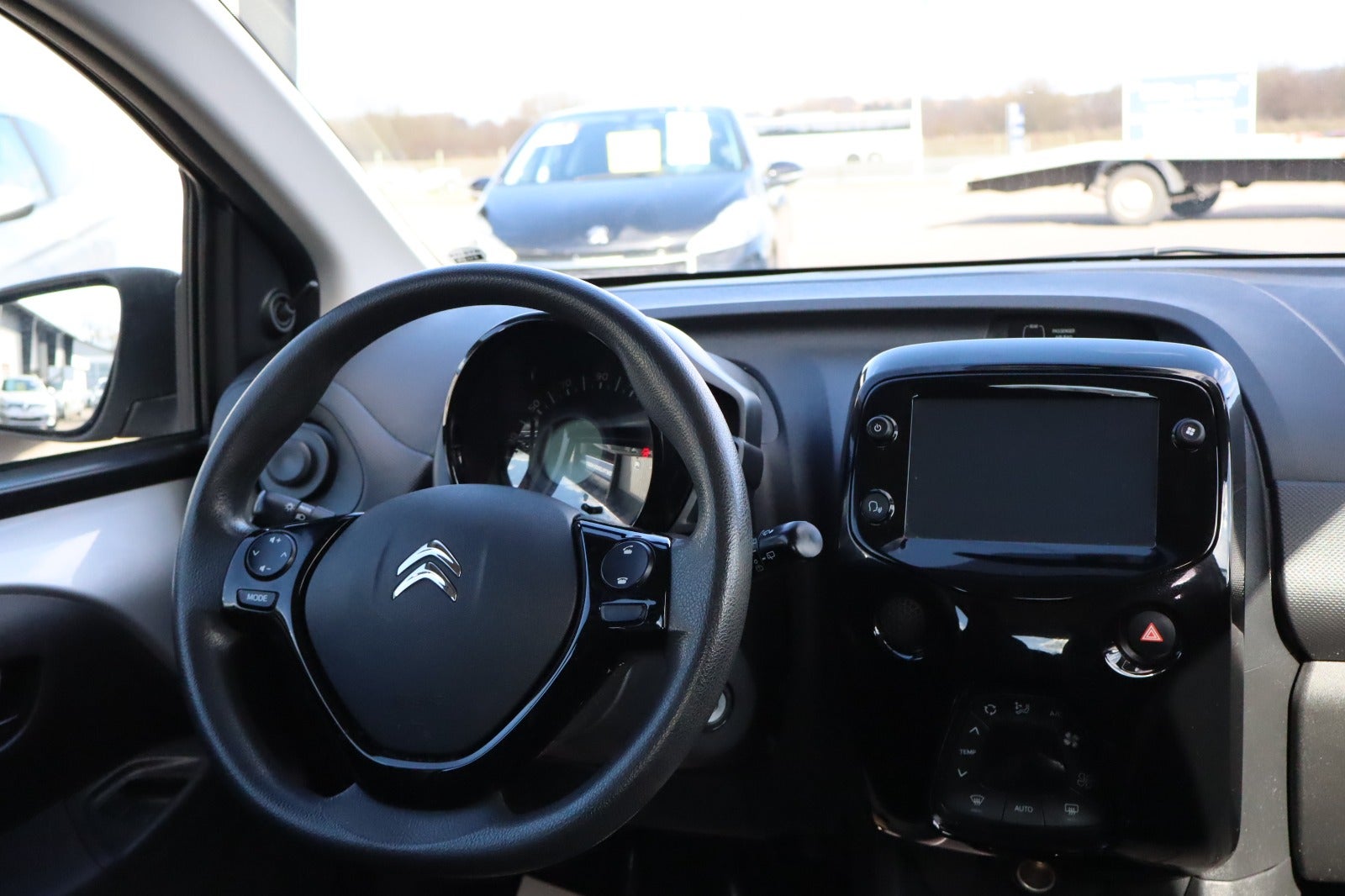 Billede af Citroën C1 1,0 VTi Street+