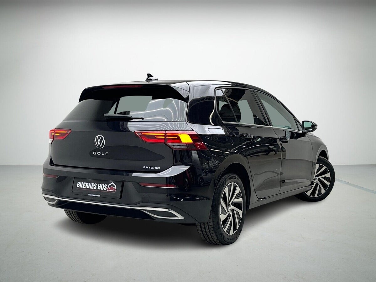 VW Golf VIII eHybrid DSG billede 2