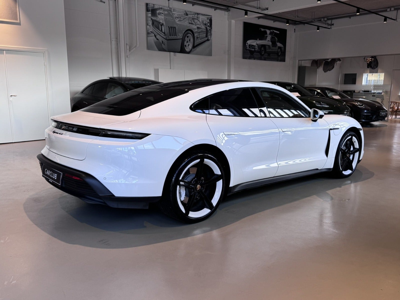 Porsche Taycan 4S Performance+