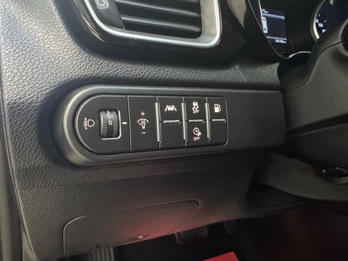 Kia Ceed PHEV Prestige SW DCT