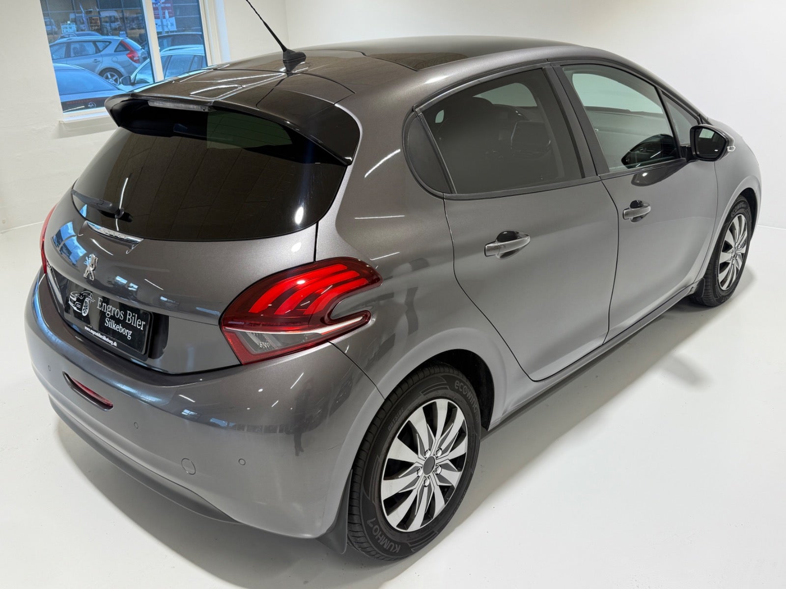 Peugeot 208 BlueHDi 100 Like Sky