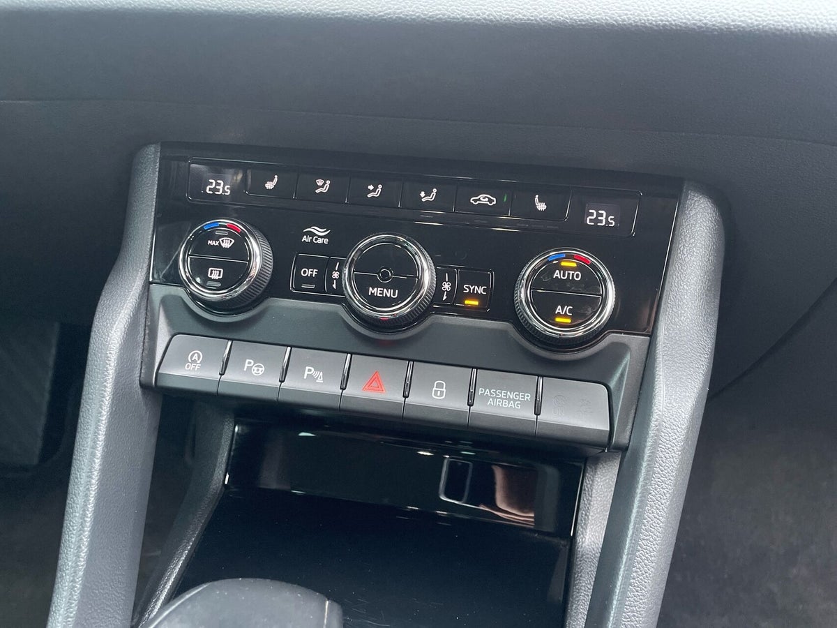 Skoda Karoq TSi 150 Celebration DSG billede 20