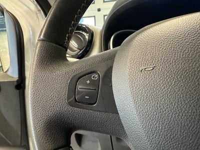Nissan NV300 dCi 125 L2H1 Comfort Van