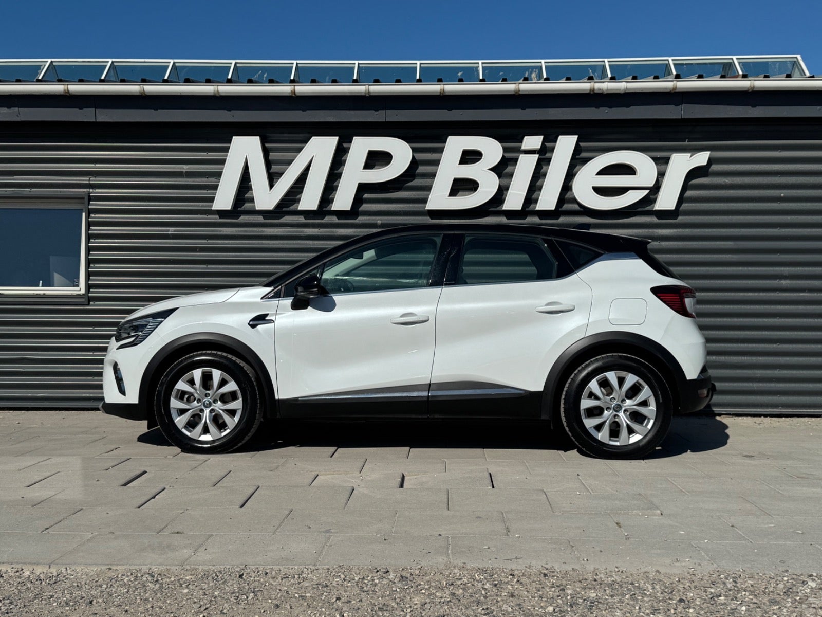 Billede af Renault Captur 1,6 E-Tech Intens