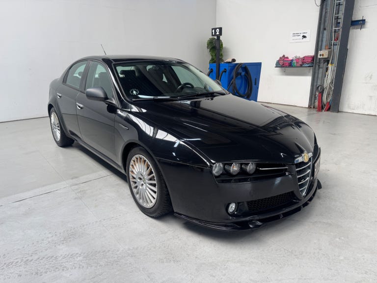 Alfa Romeo 159 JTDm 210