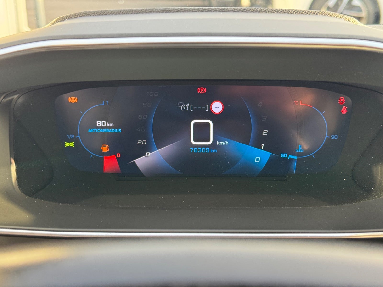 Billede af Peugeot 208 1,5 BlueHDi 100 Edition:210+