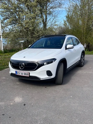 Mercedes EQA250  Progressive 5d