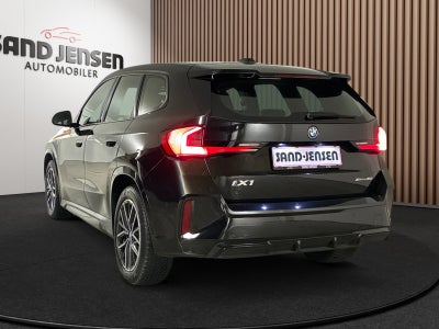 BMW iX1 xDrive30 M-Sport Premium