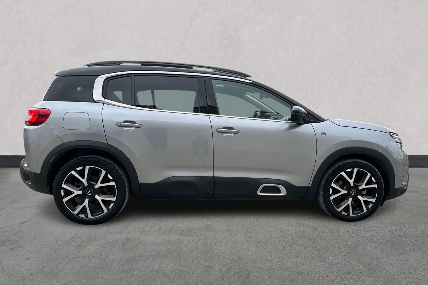 Billede af Citroën C5 Aircross 1,6 Hybrid SkyLine EAT8